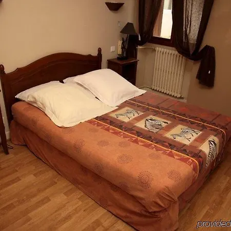 Moderne Un Coin De ... Hotel Remoulins